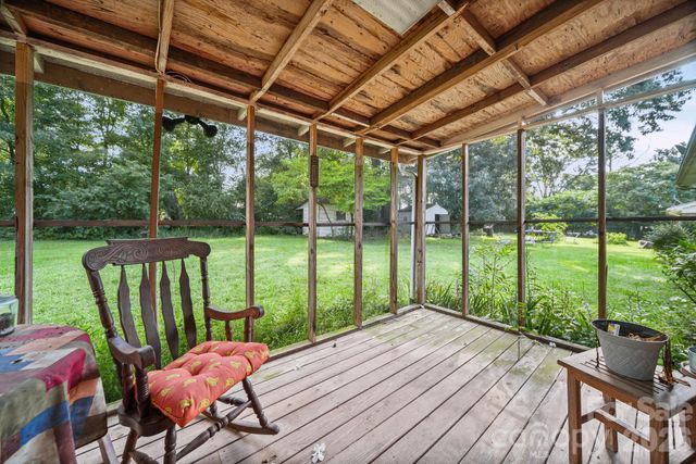3502 Merry Oaks Lane, Dallas, NC 28034