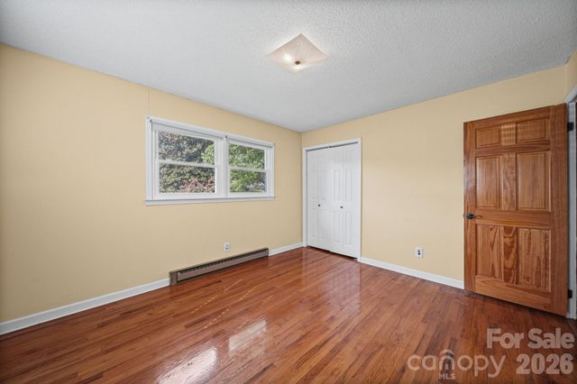 3502 Merry Oaks Lane, Dallas, NC 28034