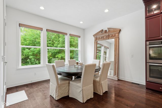 2837 E High Grove Circle, Zionsville, IN 46077