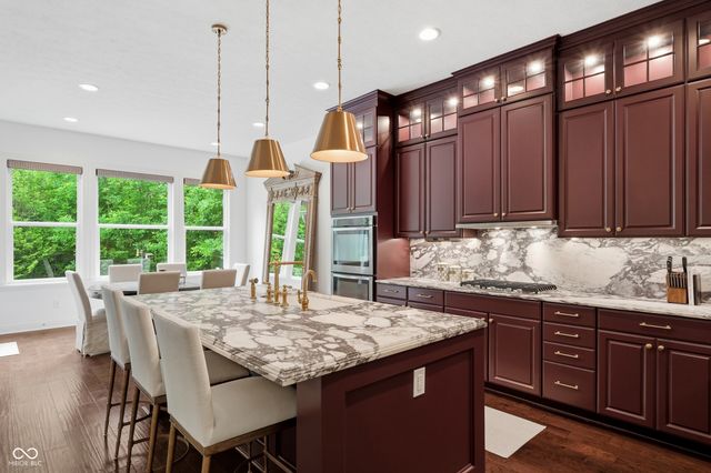 2837 E High Grove Circle, Zionsville, IN 46077