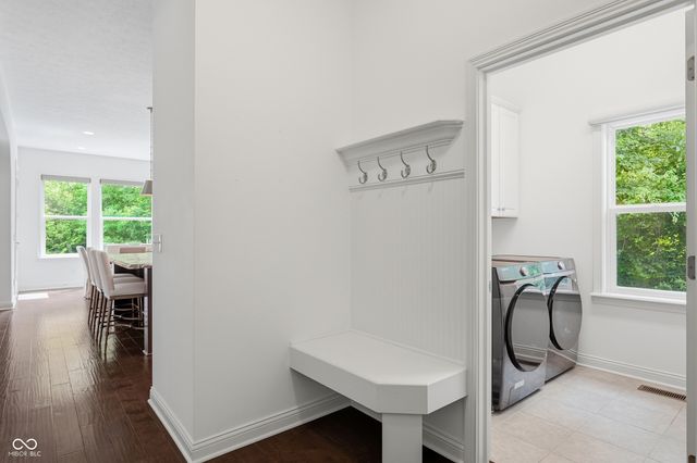 2837 E High Grove Circle, Zionsville, IN 46077