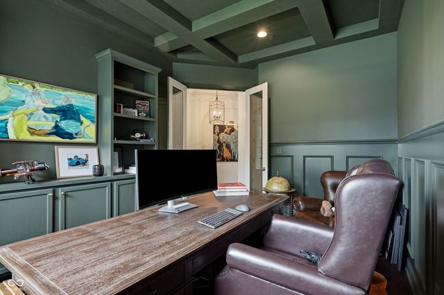 2837 E High Grove Circle, Zionsville, IN 46077