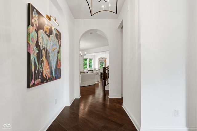 2837 E High Grove Circle, Zionsville, IN 46077