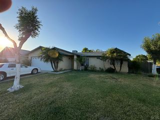 1102 W Edison Court, Hanford, CA 93230