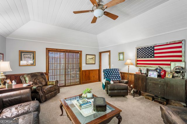 1017 Riverside Drive, Lagrange, GA 30240