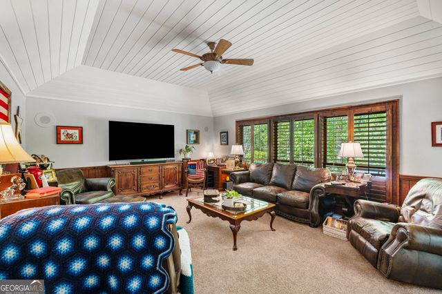 1017 Riverside Drive, Lagrange, GA 30240