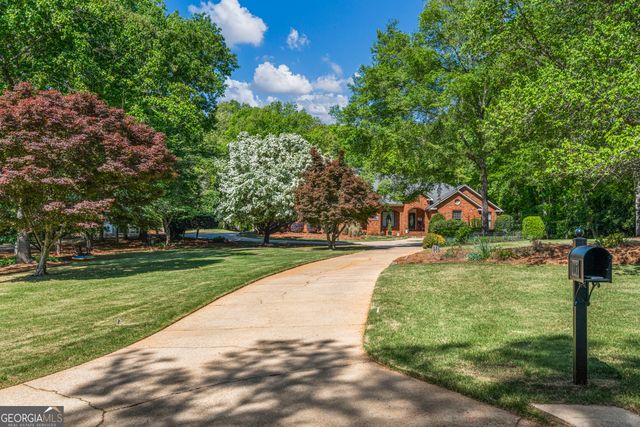 1017 Riverside Drive, Lagrange, GA 30240