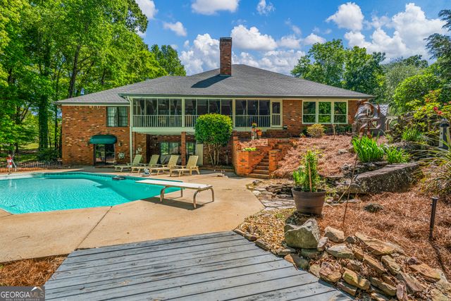1017 Riverside Drive, Lagrange, GA 30240