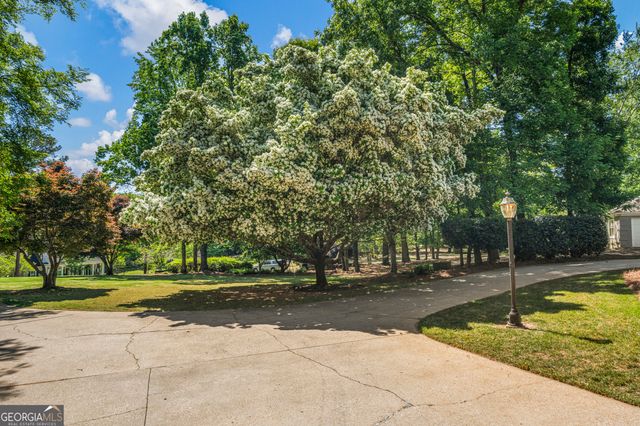 1017 Riverside Drive, Lagrange, GA 30240