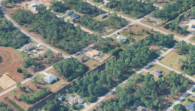 1009 Butler ST E, Lehigh Acres, FL 33974