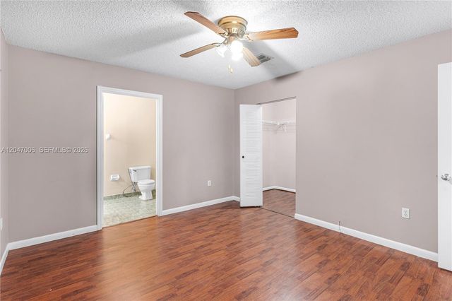 8433 NW 189th St 1104, Hialeah, FL 33015