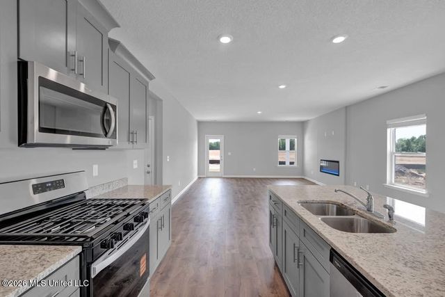 8248 Bankhead Drive, Olive Branch, MS 38654
