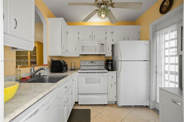 4411 NW 16th Street F201, Lauderhill, FL 33313