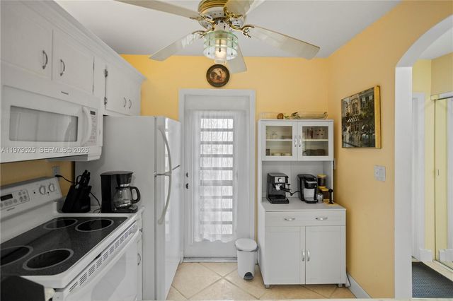 4411 NW 16th Street F201, Lauderhill, FL 33313