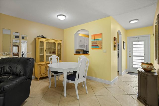 4411 NW 16th Street F201, Lauderhill, FL 33313