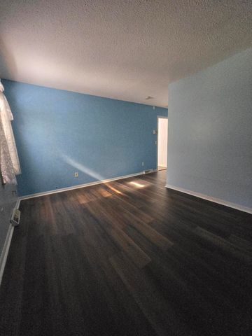 1028 Carlton Drive, York Twp, MI 48160