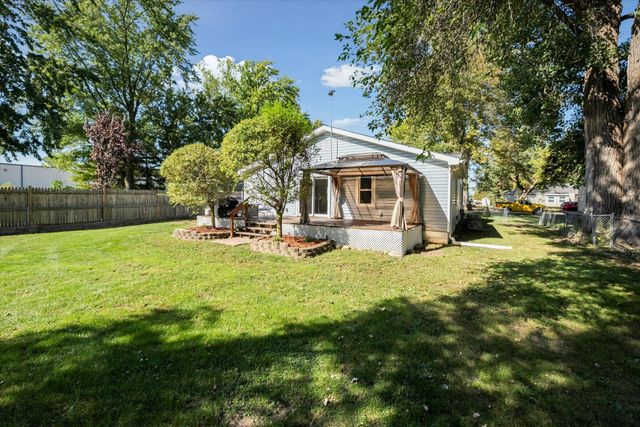 1028 Carlton Drive, York Twp, MI 48160