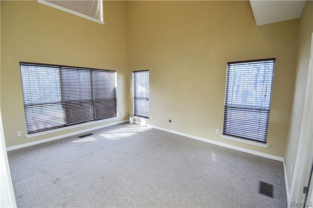 13593 Riverbend, Moundville, AL 35474