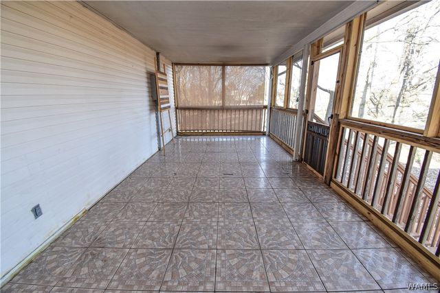 13593 Riverbend, Moundville, AL 35474