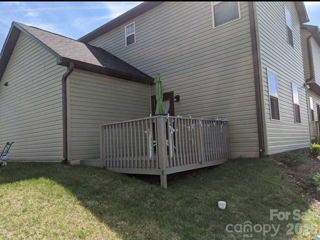 771 Cardwell Lane, Fletcher, NC 28732