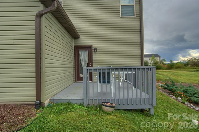 771 Cardwell Lane, Fletcher, NC 28732