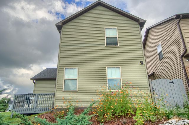 771 Cardwell Lane, Fletcher, NC 28732