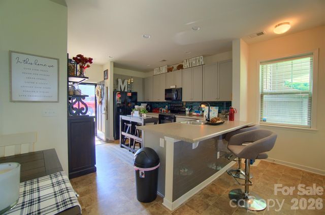 771 Cardwell Lane, Fletcher, NC 28732