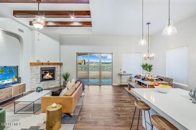 14424 Desert Wind Drive, Horizon City, TX 79928