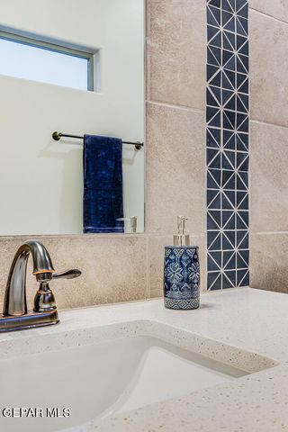 14424 Desert Wind Drive, Horizon City, TX 79928