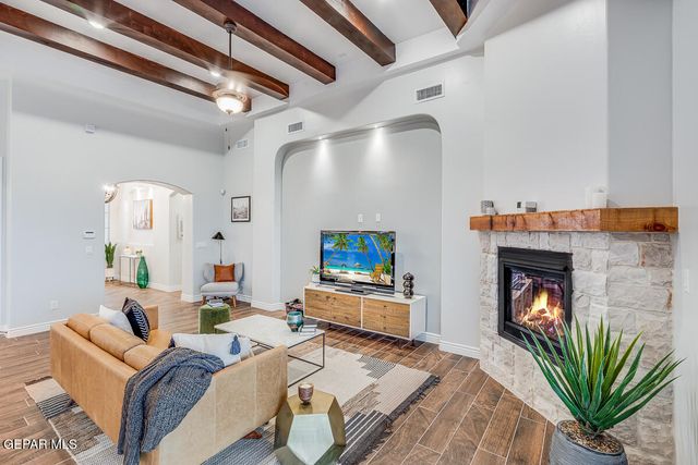 14424 Desert Wind Drive, Horizon City, TX 79928