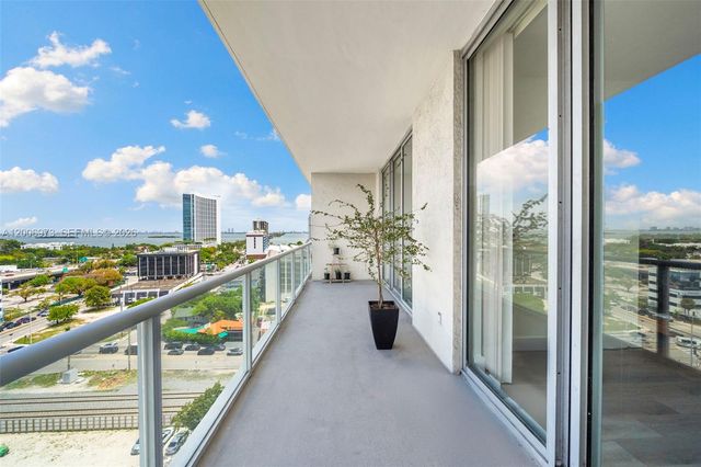 3470 E Coast Ave H1203, Miami, FL 33137
