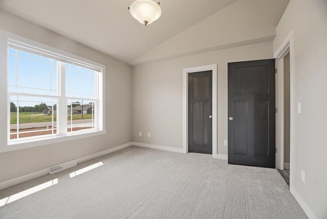 W7024 JACLYN LANE, Greenville, WI 54942