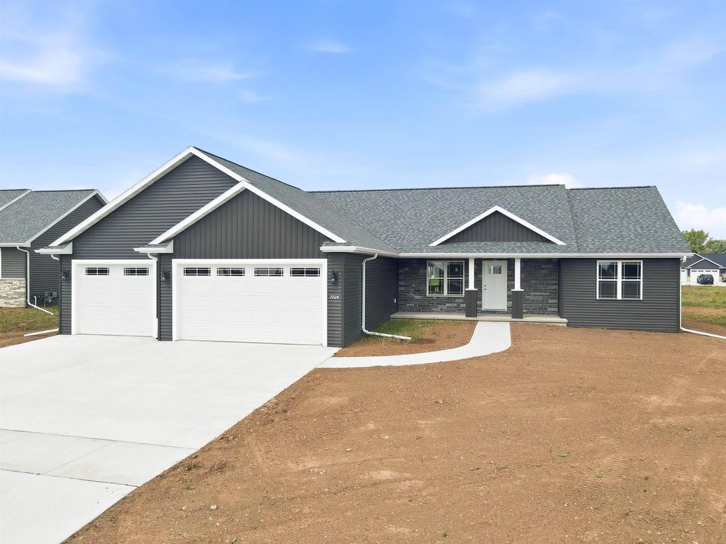W7024 JACLYN LANE, Greenville, WI 54942