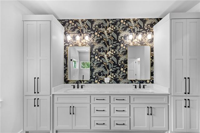 32 Warwick Drive, Bella Vista, AR 72714