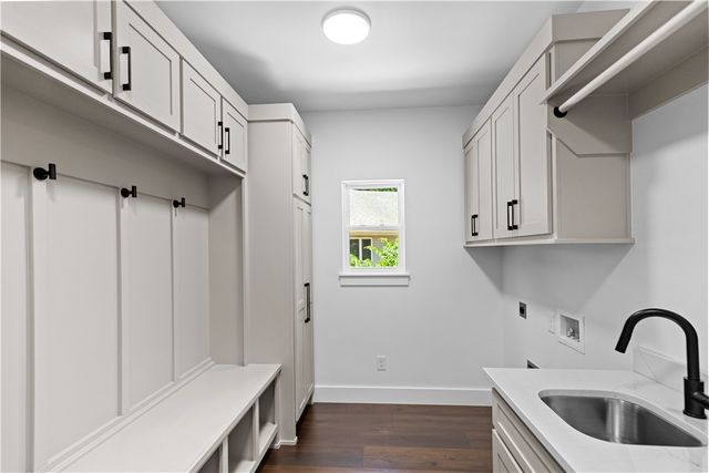 32 Warwick Drive, Bella Vista, AR 72714