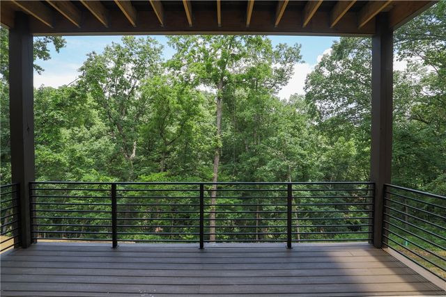 32 Warwick Drive, Bella Vista, AR 72714