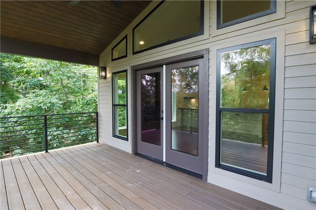 32 Warwick Drive, Bella Vista, AR 72714