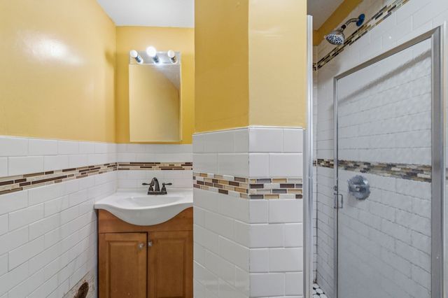 405 Western Ave, Lynn, MA 01904