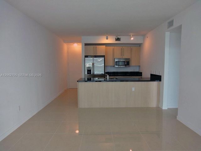 1111 SW 1 AV 1715-N, Miami, FL 33130