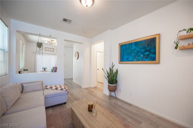 7684 Hampton Willows Lane, Las Vegas, NV 89113