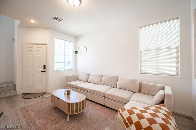 7684 Hampton Willows Lane, Las Vegas, NV 89113