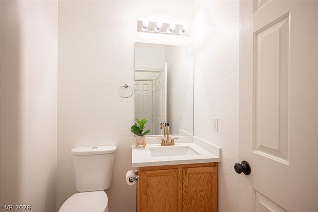 7684 Hampton Willows Lane, Las Vegas, NV 89113