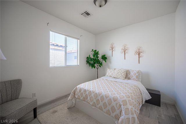 7684 Hampton Willows Lane, Las Vegas, NV 89113