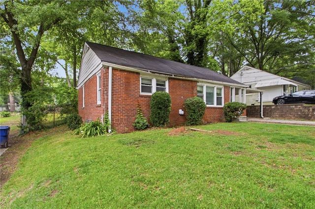 1837 Oakmont Drive NW, Atlanta, GA 30314