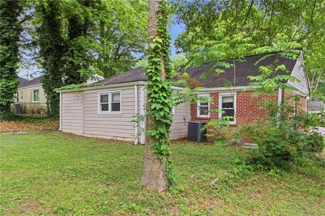 1837 Oakmont Drive NW, Atlanta, GA 30314