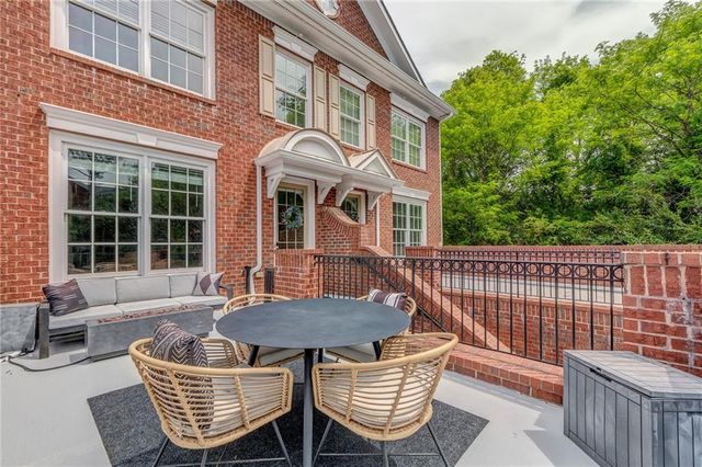 6013 Waters Edge Trail, Roswell, GA 30075