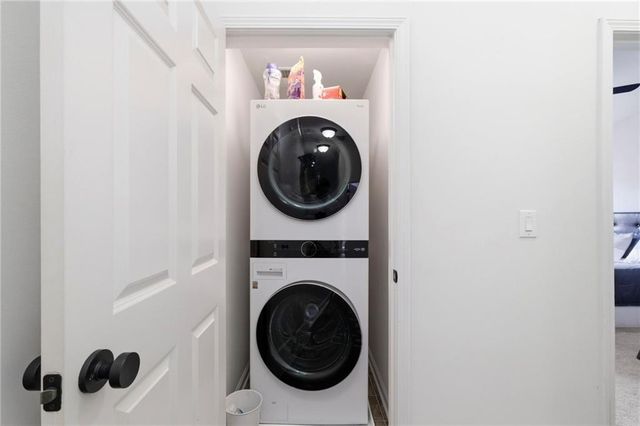 6013 Waters Edge Trail, Roswell, GA 30075