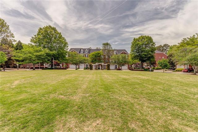6013 Waters Edge Trail, Roswell, GA 30075