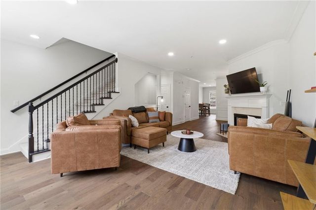6013 Waters Edge Trail, Roswell, GA 30075