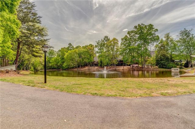 6013 Waters Edge Trail, Roswell, GA 30075